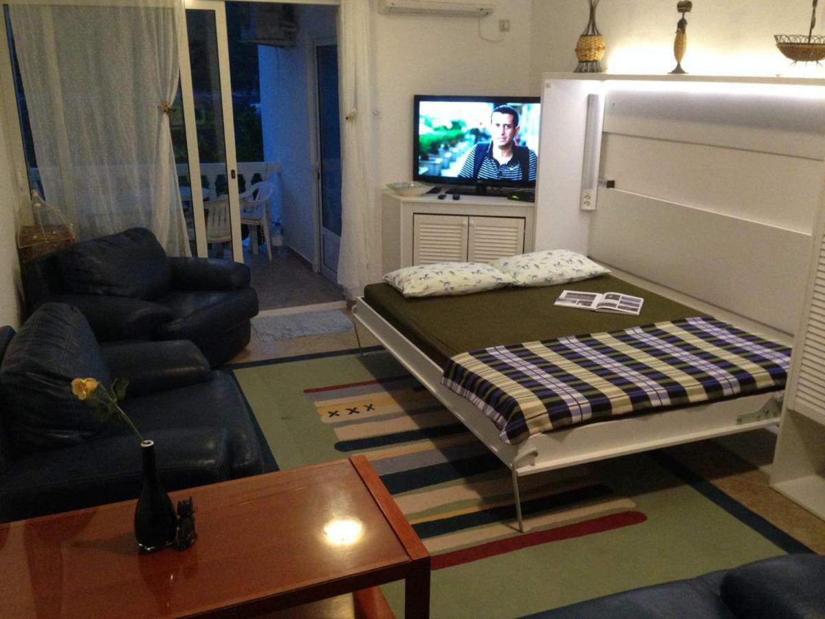 شقة Waterfront Townhouse Sunset View With Garage بيغوفا المظهر الخارجي الصورة